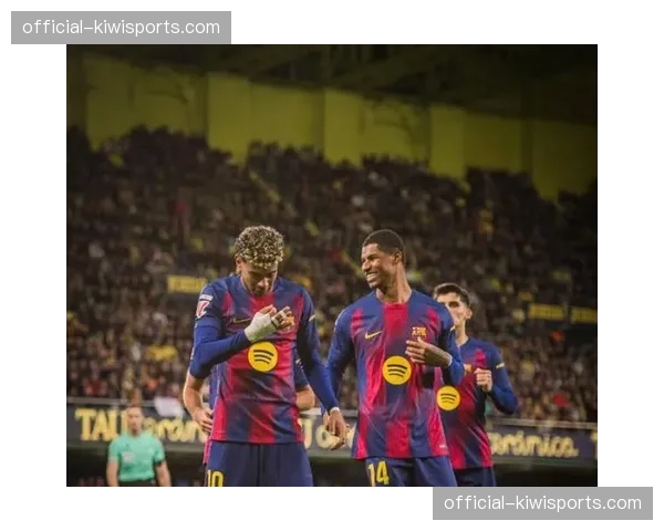 巴萨19次射门8次射正，42%射正率展现进攻端精准度